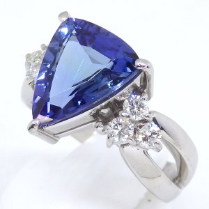 Pt900 プラチナ　天然 タンザナイト　3.61ct　ダイヤモンド　0.41ct 　指輪　鑑別書付　美品　新品仕上済