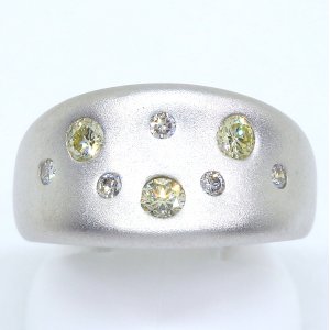 K18WG ホワイトゴールド ダイヤモンド 0.35ct 0.15ct　指輪 中古　美品　新品仕上済　レディース　ジュエリー　ダイヤ　リング　　艶消し加工 幅広　高品質　質屋