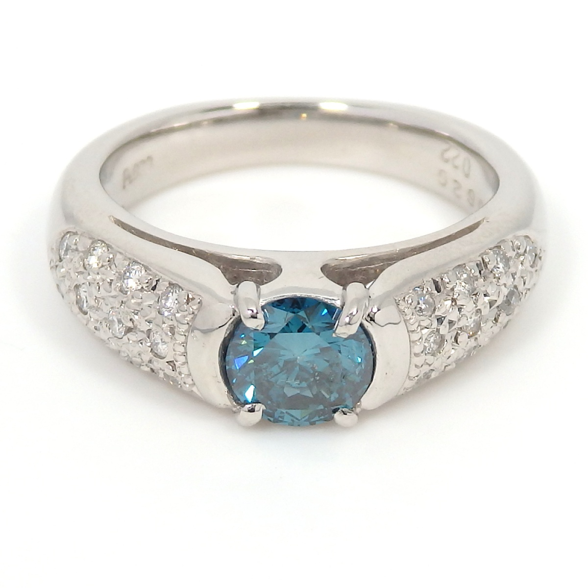 リングプラチナ Pt900 リング ダイヤ 0,39ct 青色石 1,8ct 美品