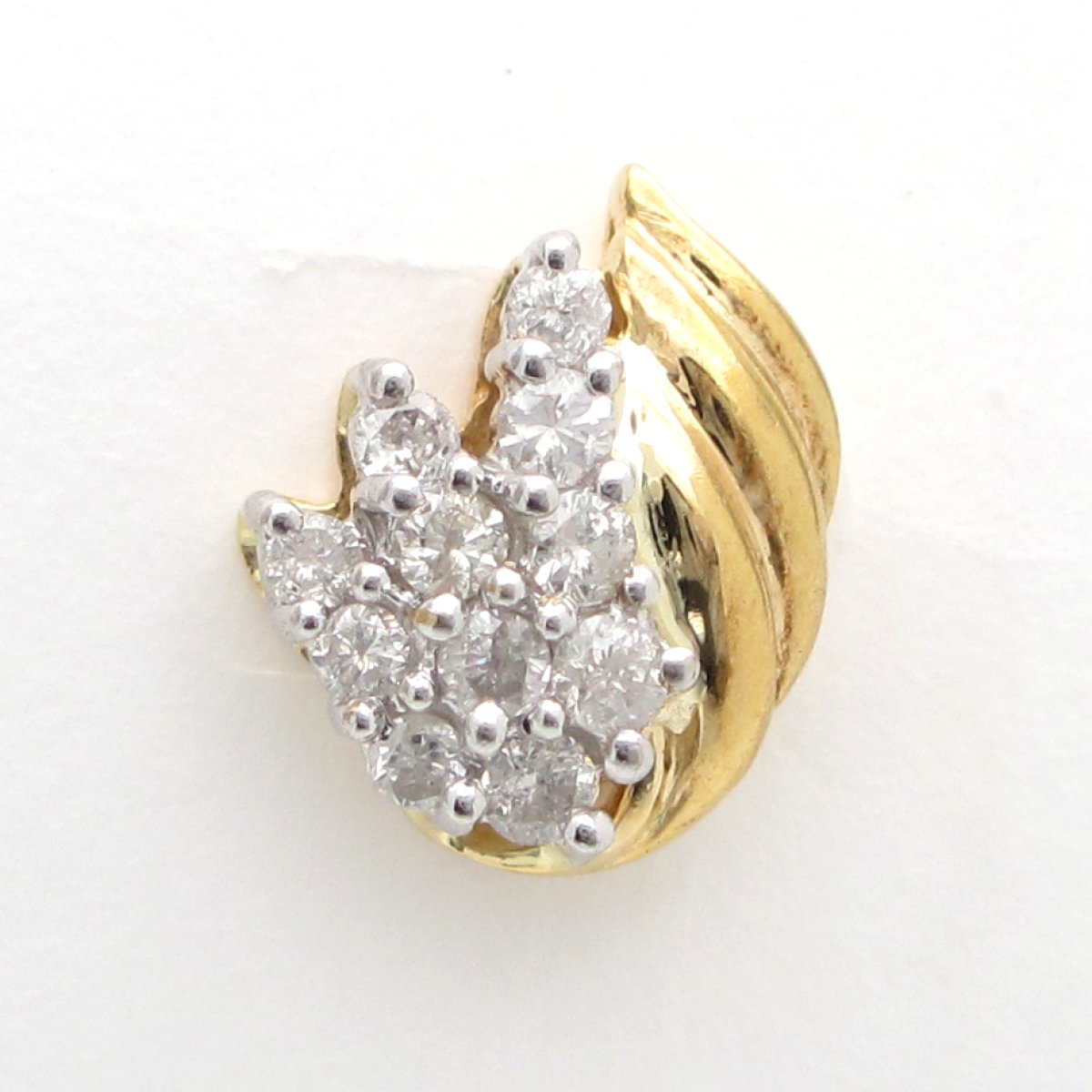 画像3: K18 ゴールド　ダイヤモンド 0.26ct×2　ピアス　　中古　美品　レディース　ダイヤ　ジュエリー 洗浄・消毒済　質屋 4月誕生石