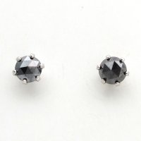 Pt900 プラチナ　ブラックダイヤモンド 0.25ct×2 ピアス　中古　美品　 洗浄・消毒済　質屋　4月誕生石