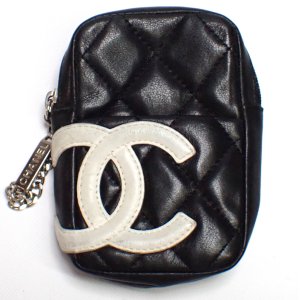 【CHANEL】シャネル　シガレットケース　カンボン　9770956　カードなし　レザー　たばこ　小物入れ　ブラック　黒　白　カンボンライン　レディース　メンズ　2005年　中古　質屋